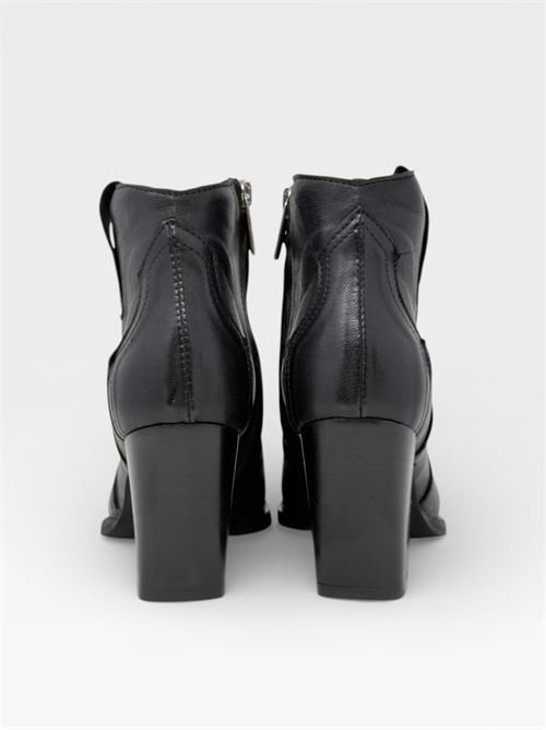  IL LACCIO | MARA05LLAVATONERO